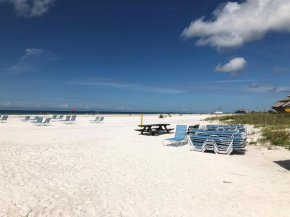 6053 EPW Mesmerizing Pier Views